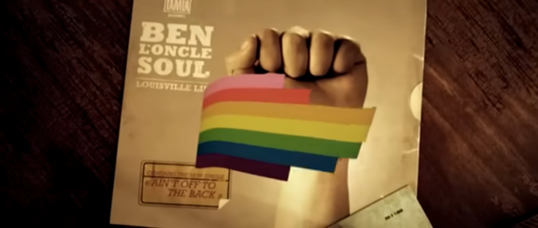 Pochette Ben l'Oncle Soul avec un drapeau arc-en-ciel